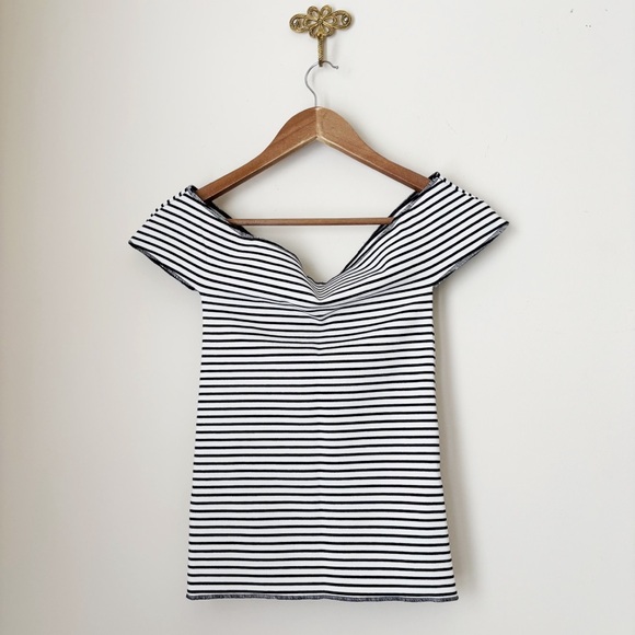 Maeve Off Shoulder Striped Knit Top Small White Black NEW NWT Anthropologie - Picture 4 of 7